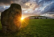 Newgrange: How to Visit Ireland’s Ancient Passage Tomb from Dublin