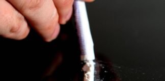5135121 3 org SnortingCocaine
