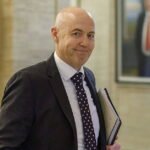 Burrows Rejects Beattie Claims as UUP Row Deepens