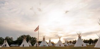 native americans remember victory at little bighorn with horse races and dancing