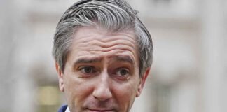 simon harris 2