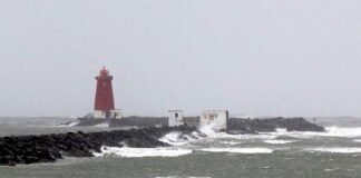 thunderstorm warning in place for three counties