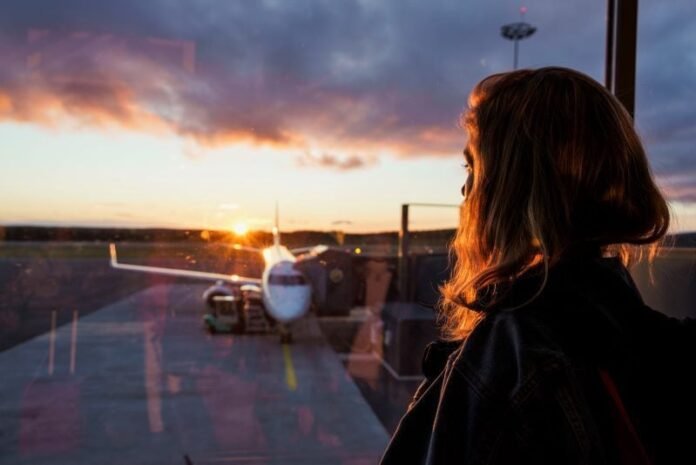 US envoy moves to calm Irish travel fears
